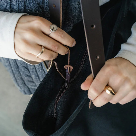 Zippered Market Tote